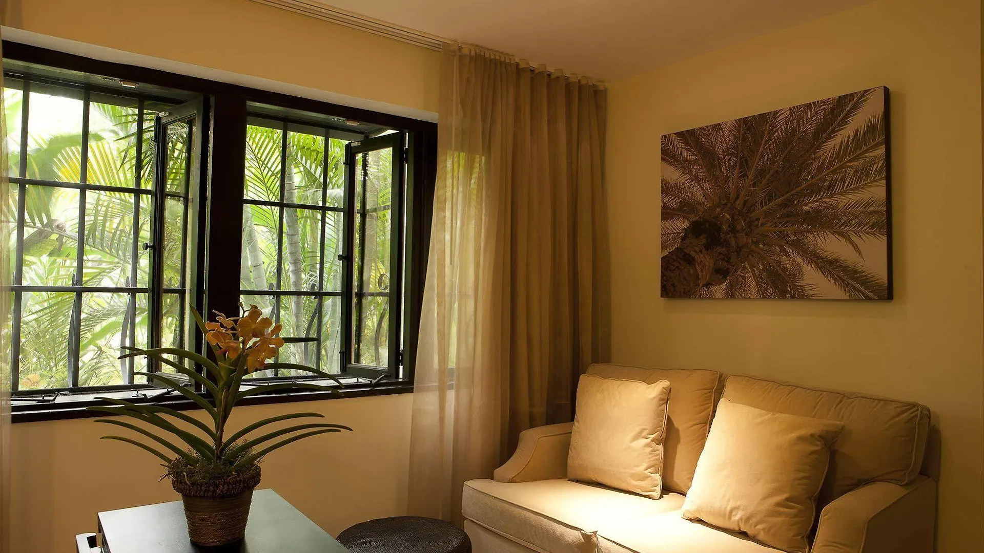 Terra Nova All Suite Hotel Kingston